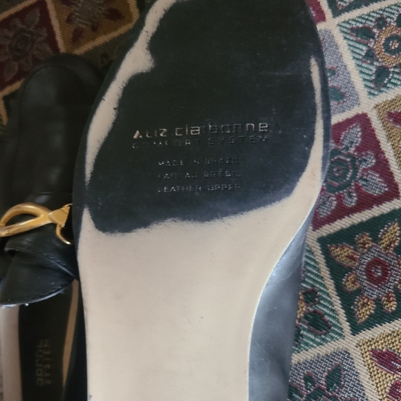 Sz 6M Leather Loafers - Picture 3 of 5